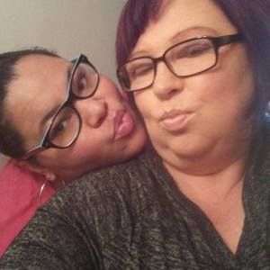 Meet your Posher, Tena